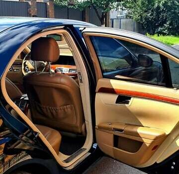 Мерседес С Клас 2006 у Чернігові на Automoto.ua Чорний Мерседес С Клас, об'ємом двигуна 2.99 л та пробігом 355 тис. км за 11500 $, фото 13 на Automoto.ua