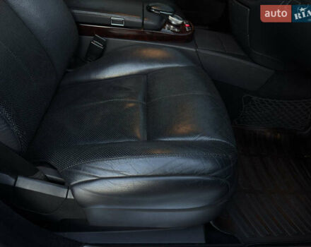 Чорний Мерседес С Клас, об'ємом двигуна 5.46 л та пробігом 224 тис. км за 11200 $, фото 6 на Automoto.ua