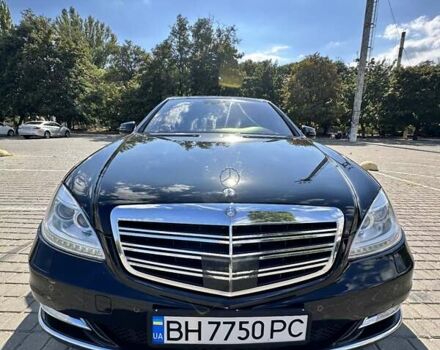 Черный Мерседес С Класс, объемом двигателя 5.5 л и пробегом 252 тыс. км за 11700 $, фото 8 на Automoto.ua