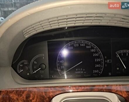 Чорний Мерседес С Клас, об'ємом двигуна 5.5 л та пробігом 168 тис. км за 15000 $, фото 3 на Automoto.ua