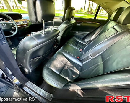Черный Мерседес С Класс, объемом двигателя 3 л и пробегом 299 тыс. км за 9999 $, фото 11 на Automoto.ua