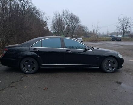 Чорний Мерседес С Клас, об'ємом двигуна 5.5 л та пробігом 168 тис. км за 15000 $, фото 3 на Automoto.ua