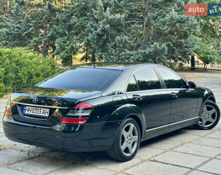 Черный Мерседес С Класс, объемом двигателя 3.5 л и пробегом 250 тыс. км за 7400 $, фото 7 на Automoto.ua
