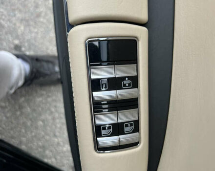 Черный Мерседес С Класс, объемом двигателя 5.5 л и пробегом 248 тыс. км за 13100 $, фото 25 на Automoto.ua