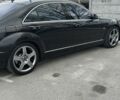 Черный Мерседес С Класс, объемом двигателя 5.5 л и пробегом 299 тыс. км за 9000 $, фото 1 на Automoto.ua