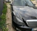 Черный Мерседес С Класс, объемом двигателя 5.5 л и пробегом 240 тыс. км за 13500 $, фото 1 на Automoto.ua