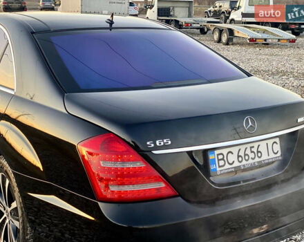 Черный Мерседес С Класс, объемом двигателя 5.51 л и пробегом 215 тыс. км за 12499 $, фото 96 на Automoto.ua