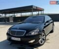 Черный Мерседес С Класс, объемом двигателя 3.5 л и пробегом 384 тыс. км за 7000 $, фото 1 на Automoto.ua