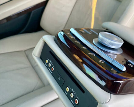 Черный Мерседес С Класс, объемом двигателя 5.51 л и пробегом 215 тыс. км за 12499 $, фото 73 на Automoto.ua