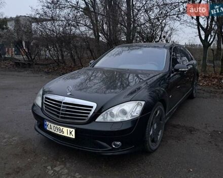 Чорний Мерседес С Клас, об'ємом двигуна 5.5 л та пробігом 168 тис. км за 15000 $, фото 7 на Automoto.ua