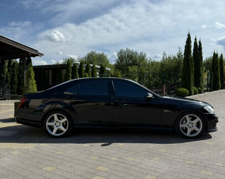 Чорний Мерседес С Клас, об'ємом двигуна 5.5 л та пробігом 349 тис. км за 10300 $, фото 1 на Automoto.ua