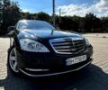 Черный Мерседес С Класс, объемом двигателя 5.5 л и пробегом 252 тыс. км за 11700 $, фото 1 на Automoto.ua