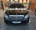 Черный Мерседес С Класс, объемом двигателя 5.5 л и пробегом 190 тыс. км за 16500 $, фото 1 на Automoto.ua