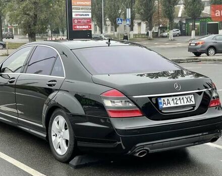 Черный Мерседес С Класс, объемом двигателя 3.5 л и пробегом 330 тыс. км за 12000 $, фото 9 на Automoto.ua