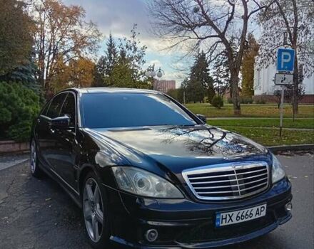 Чорний Мерседес С Клас, об'ємом двигуна 5.5 л та пробігом 235 тис. км за 10999 $, фото 10 на Automoto.ua