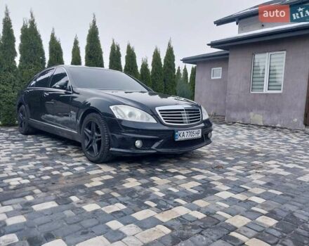 Черный Мерседес С Класс, объемом двигателя 5.5 л и пробегом 350 тыс. км за 10000 $, фото 3 на Automoto.ua