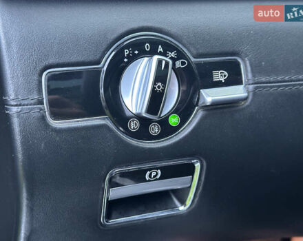 Черный Мерседес С Класс, объемом двигателя 5.46 л и пробегом 297 тыс. км за 9700 $, фото 13 на Automoto.ua