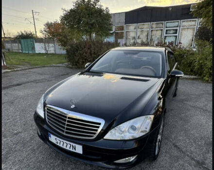 Черный Мерседес С Класс, объемом двигателя 2.99 л и пробегом 300 тыс. км за 10500 $, фото 11 на Automoto.ua