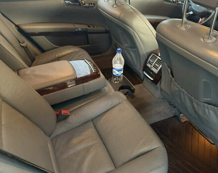 Чорний Мерседес С Клас, об'ємом двигуна 5.5 л та пробігом 155 тис. км за 16800 $, фото 21 на Automoto.ua