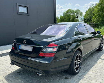 Черный Мерседес С Класс, объемом двигателя 0 л и пробегом 330 тыс. км за 10000 $, фото 3 на Automoto.ua