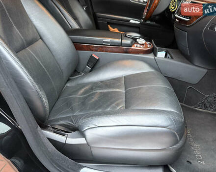 Чорний Мерседес С Клас, об'ємом двигуна 0 л та пробігом 364 тис. км за 11000 $, фото 13 на Automoto.ua