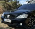 Чорний Мерседес С Клас, об'ємом двигуна 5.5 л та пробігом 294 тис. км за 11100 $, фото 1 на Automoto.ua