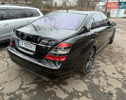 Чорний Мерседес С Клас, об'ємом двигуна 5.46 л та пробігом 560 тис. км за 7650 $, фото 4 на Automoto.ua