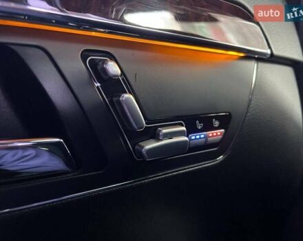 Черный Мерседес С Класс, объемом двигателя 6.21 л и пробегом 150 тыс. км за 16990 $, фото 15 на Automoto.ua