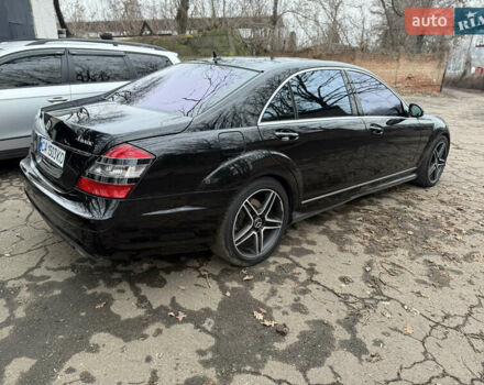 Чорний Мерседес С Клас, об'ємом двигуна 5.46 л та пробігом 560 тис. км за 7650 $, фото 5 на Automoto.ua