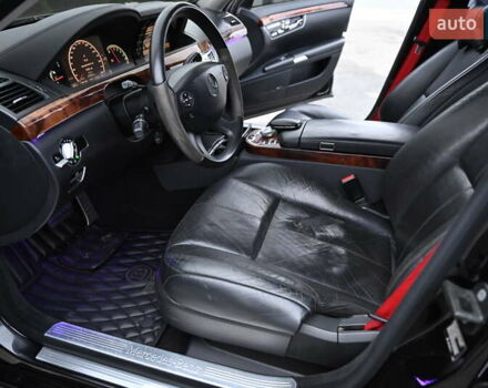 Мерседес С Класс 2007 в Любаре на Automoto.ua Черный Мерседес С Класс, объемом двигателя 5.5 л и пробегом 273 тыс. км за 12000 $, фото 59 на Automoto.ua