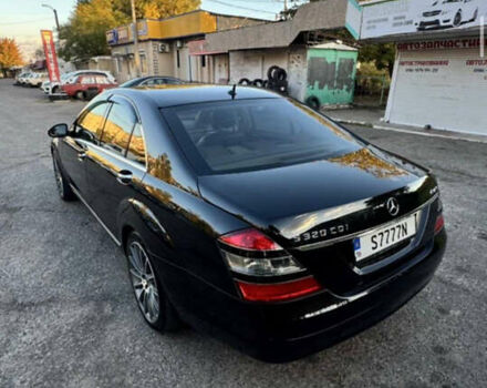 Черный Мерседес С Класс, объемом двигателя 2.99 л и пробегом 300 тыс. км за 10200 $, фото 6 на Automoto.ua
