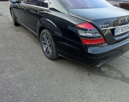 Черный Мерседес С Класс, объемом двигателя 5.5 л и пробегом 236 тыс. км за 11000 $, фото 4 на Automoto.ua