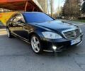 Чорний Мерседес С Клас, об'ємом двигуна 5.5 л та пробігом 220 тис. км за 10000 $, фото 1 на Automoto.ua