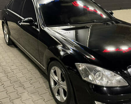 Черный Мерседес С Класс, объемом двигателя 5.5 л и пробегом 176 тыс. км за 8499 $, фото 17 на Automoto.ua