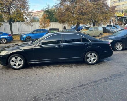 Чорний Мерседес С Клас, об'ємом двигуна 3.5 л та пробігом 340 тис. км за 8450 $, фото 3 на Automoto.ua