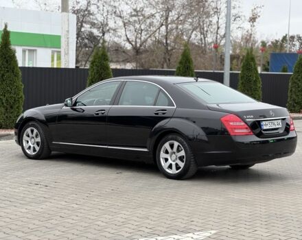 Черный Мерседес С Класс, объемом двигателя 3.5 л и пробегом 217 тыс. км за 10300 $, фото 6 на Automoto.ua