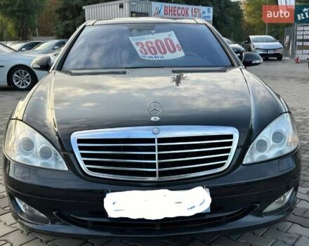 Черный Мерседес С Класс, объемом двигателя 5.5 л и пробегом 205 тыс. км за 11400 $, фото 24 на Automoto.ua