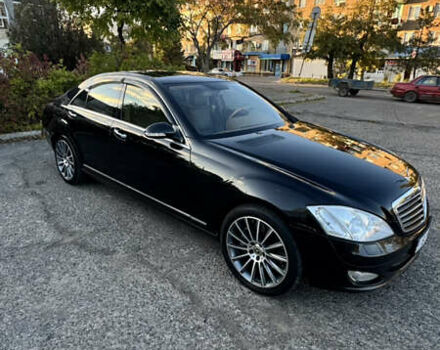Мерседес С Класс 2007 в Белгород-Днестровском на Automoto.ua Черный Мерседес С Класс, объемом двигателя 2.99 л и пробегом 300 тыс. км за 11499 $, фото 5 на Automoto.ua