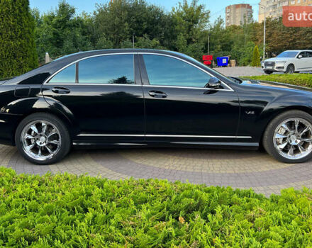 Мерседес С Класс 2007 в Львове на Automoto.ua Черный Мерседес С Класс, объемом двигателя 5.5 л и пробегом 29 тыс. км за 30900 $, фото 7 на Automoto.ua
