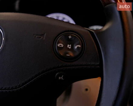 Чорний Мерседес С Клас, об'ємом двигуна 4.7 л та пробігом 218 тис. км за 8900 $, фото 37 на Automoto.ua