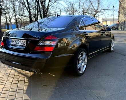 Чорний Мерседес С Клас, об'ємом двигуна 5.5 л та пробігом 220 тис. км за 10000 $, фото 2 на Automoto.ua