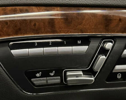 Черный Мерседес С Класс, объемом двигателя 5.5 л и пробегом 176 тыс. км за 8499 $, фото 37 на Automoto.ua