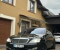 Чорний Мерседес С Клас, об'ємом двигуна 5.46 л та пробігом 206 тис. км за 11500 $, фото 1 на Automoto.ua