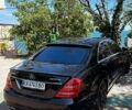 Черный Мерседес С Класс, объемом двигателя 5.46 л и пробегом 300 тыс. км за 13500 $, фото 1 на Automoto.ua
