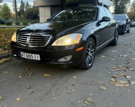 Чорний Мерседес С Клас, об'ємом двигуна 5.5 л та пробігом 155 тис. км за 16800 $, фото 3 на Automoto.ua