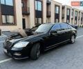 Черный Мерседес С Класс, объемом двигателя 5.5 л и пробегом 220 тыс. км за 12999 $, фото 12 на Automoto.ua