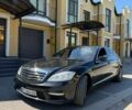 Черный Мерседес С Класс, объемом двигателя 3.5 л и пробегом 269 тыс. км за 10900 $, фото 1 на Automoto.ua