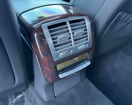 Черный Мерседес С Класс, объемом двигателя 4.7 л и пробегом 259 тыс. км за 10900 $, фото 19 на Automoto.ua