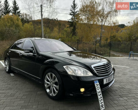 Чорний Мерседес С Клас, об'ємом двигуна 5.46 л та пробігом 270 тис. км за 10950 $, фото 9 на Automoto.ua