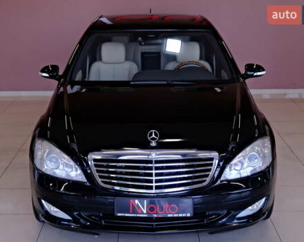 Чорний Мерседес С Клас, об'ємом двигуна 4.7 л та пробігом 218 тис. км за 8900 $, фото 1 на Automoto.ua